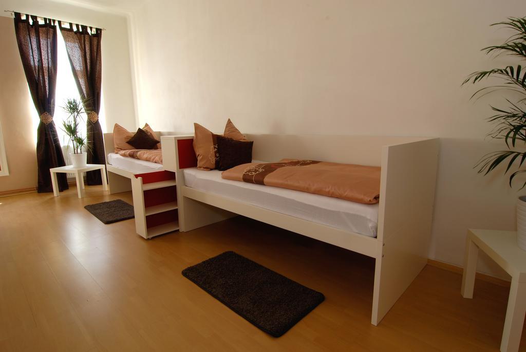 Fontana Pizzeria - Pension Ceske Budejovice Room photo