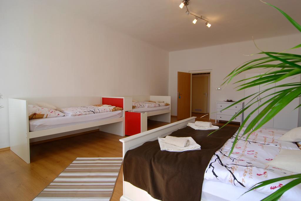 Fontana Pizzeria - Pension Ceske Budejovice Room photo